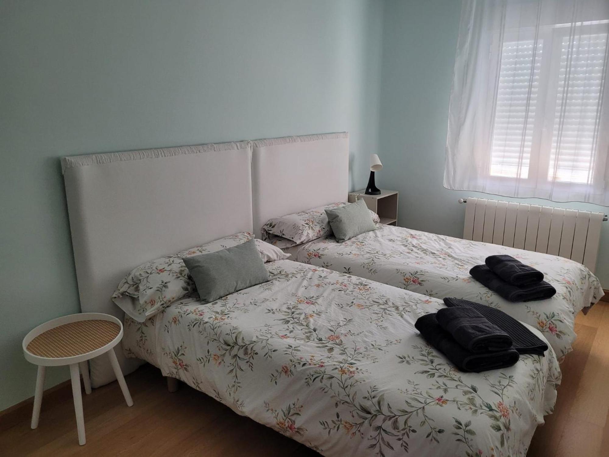 Vivienda Al Pie Del Castillo Бургос Экстерьер фото