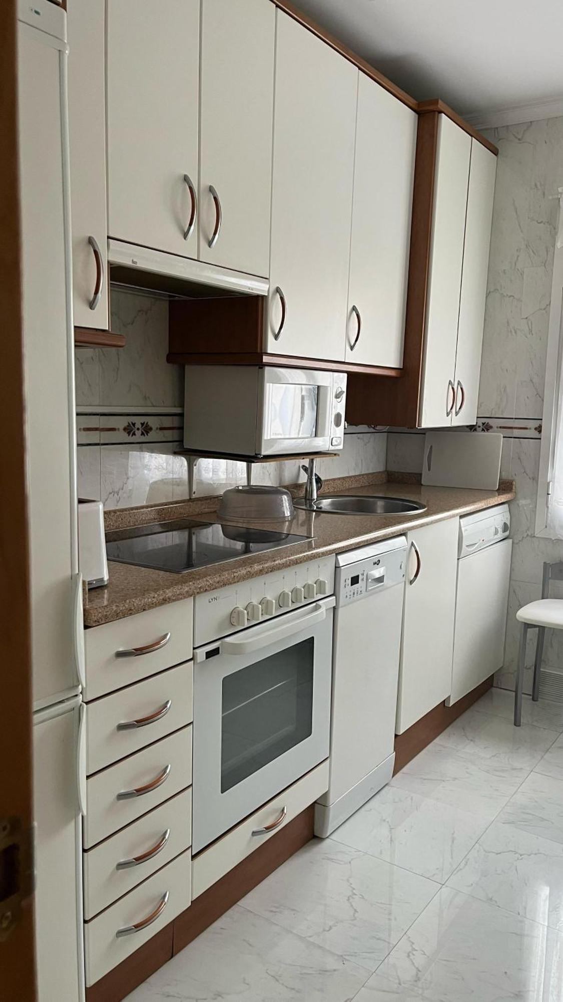 Vivienda Al Pie Del Castillo Бургос Экстерьер фото